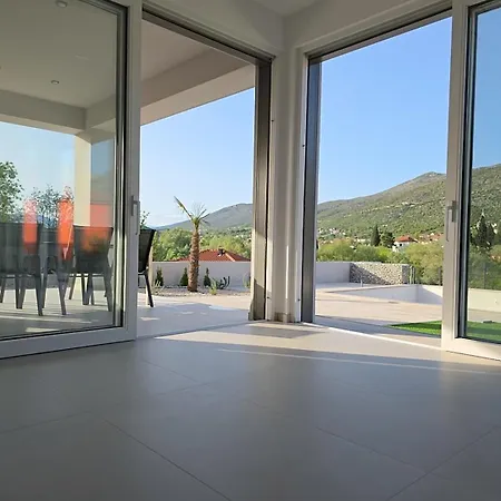 Villa Lavie Suisse Blagaj