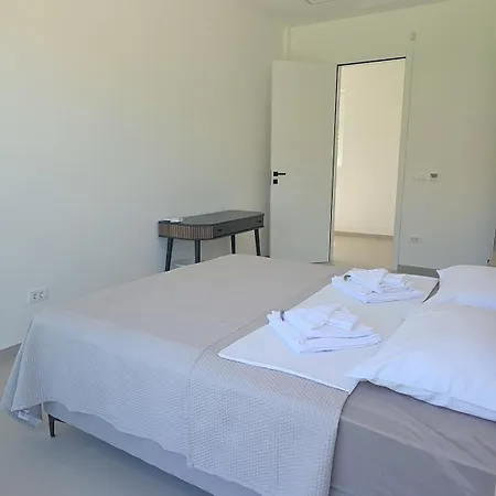 Lavie Suisse Villa Blagaj