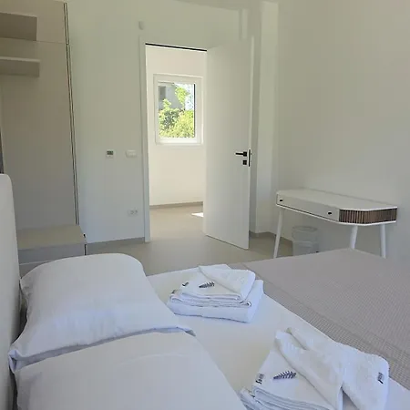 Lavie Suisse Villa *