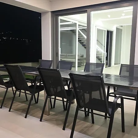 Lavie Suisse Villa Blagaj